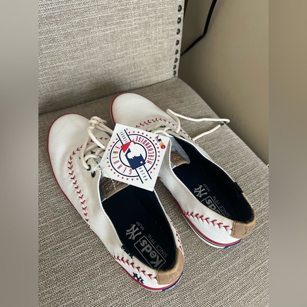NWT Vintage MLB New York Yankees Keds Sneakers Sz 9.5 Atlethecore Vintage Chic